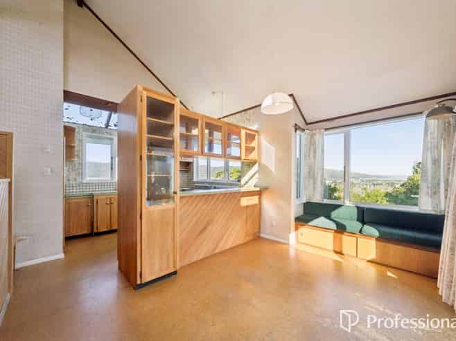 5 Hill Road, Belmont