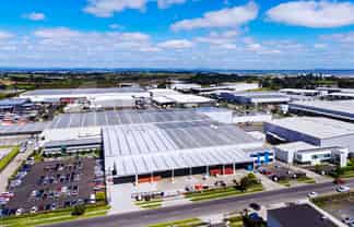 Exceptional Airport Industrial Offering High Stud