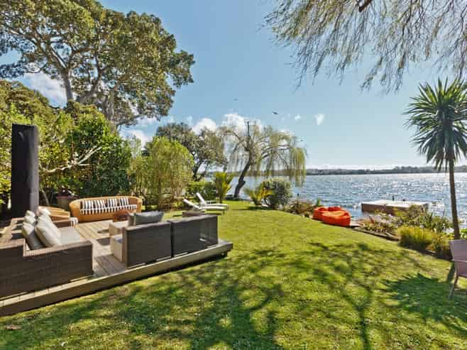 Auckland - Address withheld
