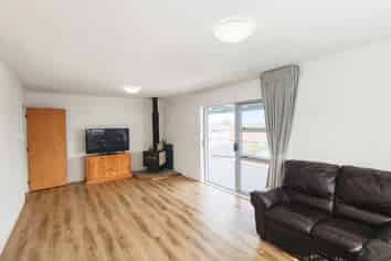 132 Aviemore Drive, Highland Park