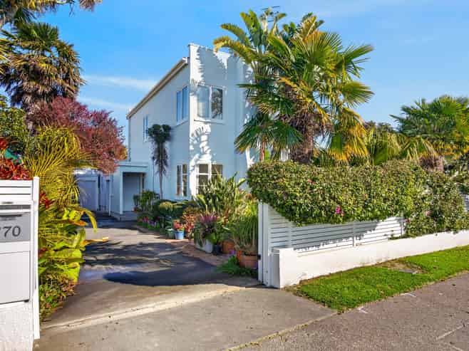 170 Vigor Brown Street, Napier South