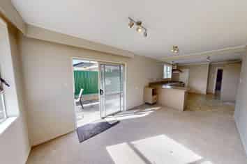 31 Manuka Street, Castlecliff