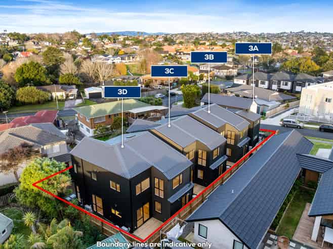 3A, 3B and Towra Place, Botany Downs