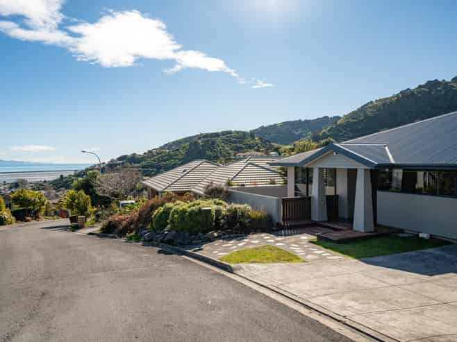 9 Springlea Heights, Atawhai
