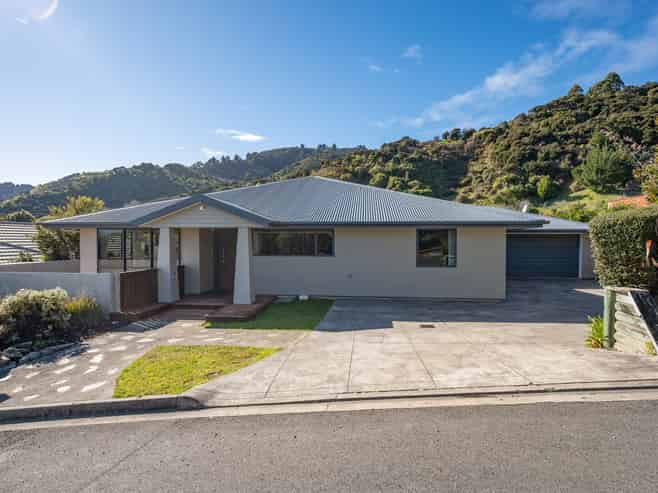 9 Springlea Heights, Atawhai