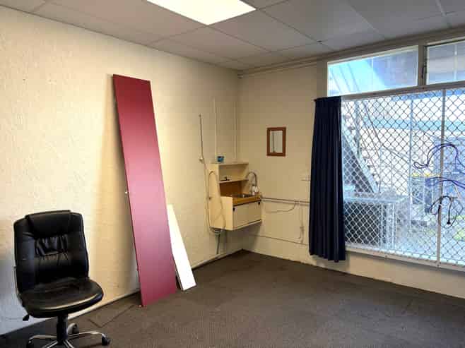 Prime Retail Space for Lease	