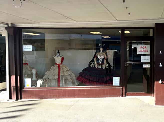 Prime Retail Space for Lease	