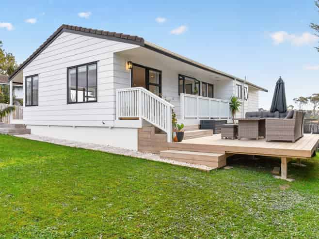 172 Luckens Road, West Harbour