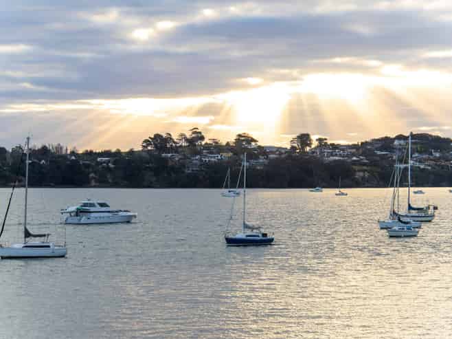 9  The Parade, Bucklands Beach