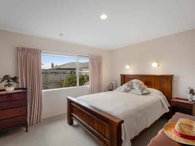 2/32 Park Road, Katikati