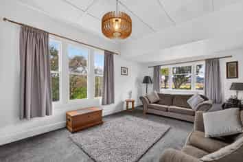 65 Ngakoroa Road, Ormond
