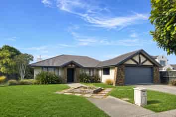 11 Annaby Drive, Northwood