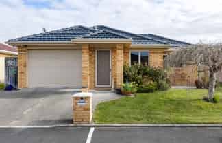 24 Sovereign Isle Lane, Rototuna
