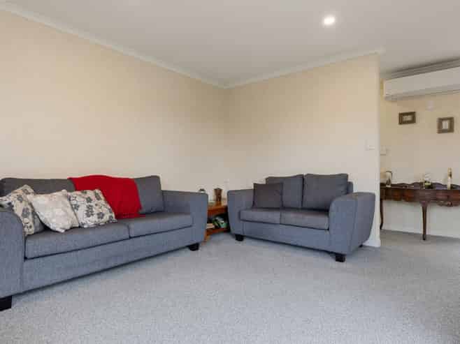 24 Sovereign Isle Lane, Rototuna