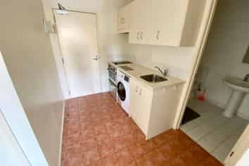 Auckland - Address withheld