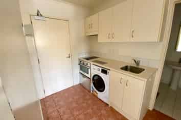 Auckland - Address withheld