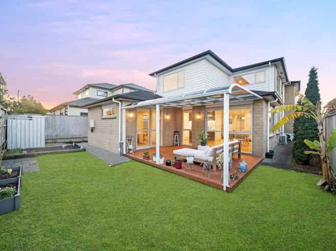 55 Kerrykeel Drive, Flat Bush