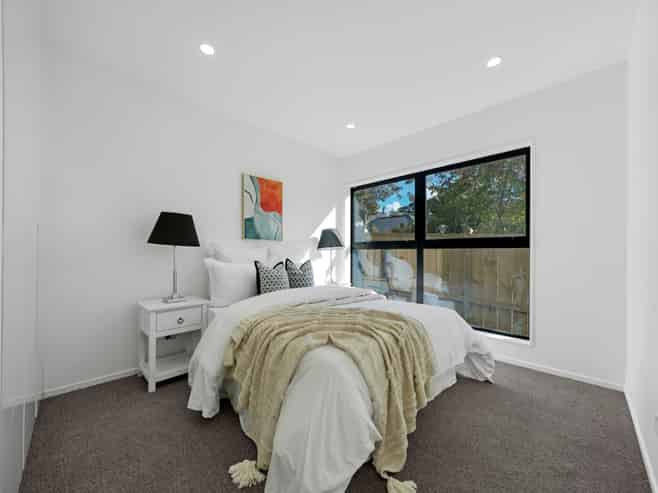 5/249 Golf Road, New Lynn