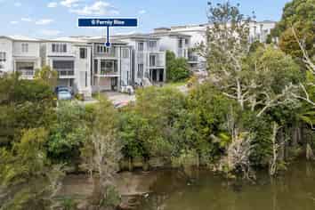 6 Fernly Rise, Flat Bush