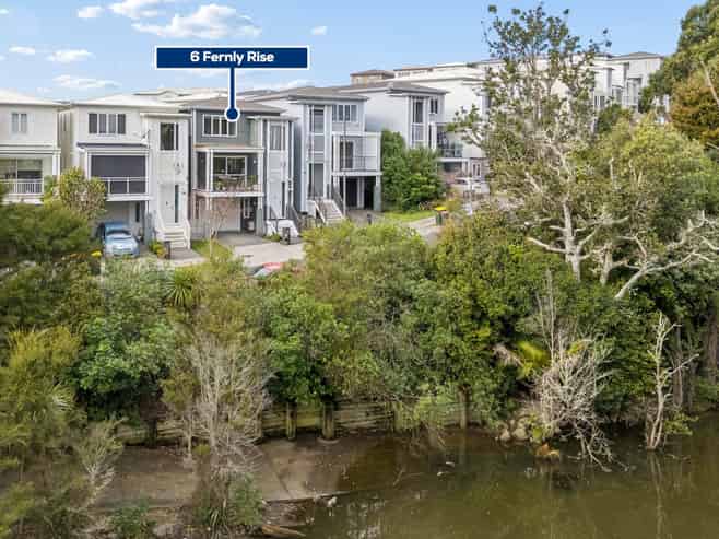 6 Fernly Rise, Flat Bush