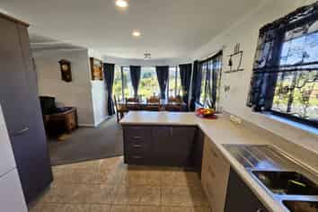 17 Gold Nugget Road, Marsden