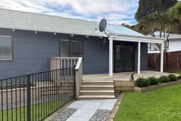 4  Hookway Grove, Paraparaumu