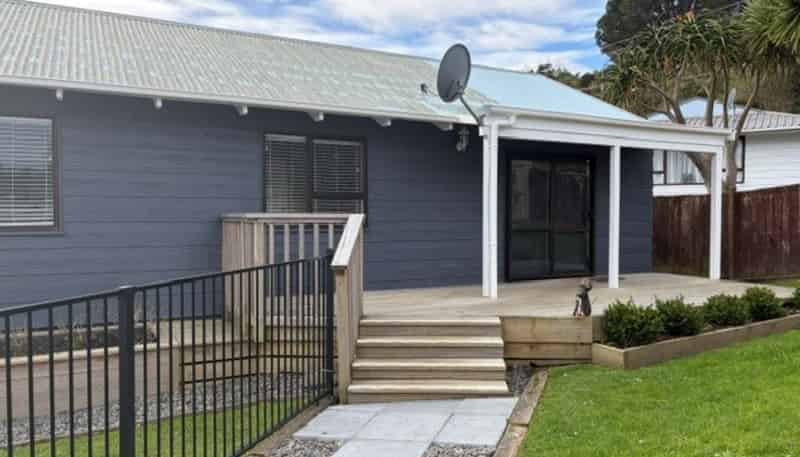 4  Hookway Grove, Paraparaumu