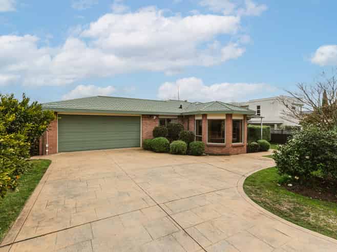 13 Arcadia Lane, Havelock North