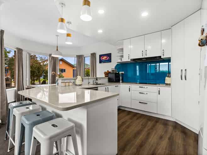 13 Arcadia Lane, Havelock North