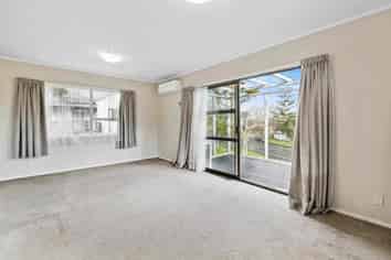 30 Murvale Drive, Bucklands Beach