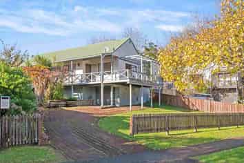 30 Murvale Drive, Bucklands Beach