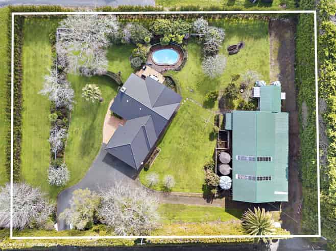 125 Old Railway Road, Riverhead