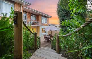 2/120 Orakei Road, Remuera