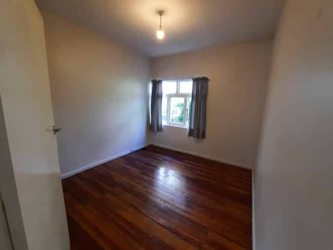 20 Kingsland Avenue, Kingsland