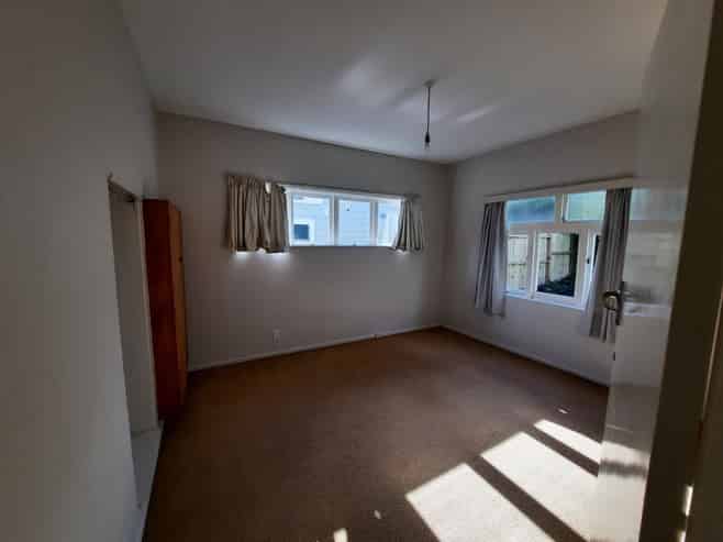 20 Kingsland Avenue, Kingsland