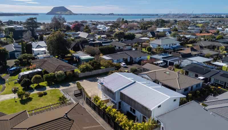 6A Longwood Lane, Otumoetai