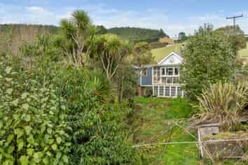 83 Doctors Point Road, Waitati