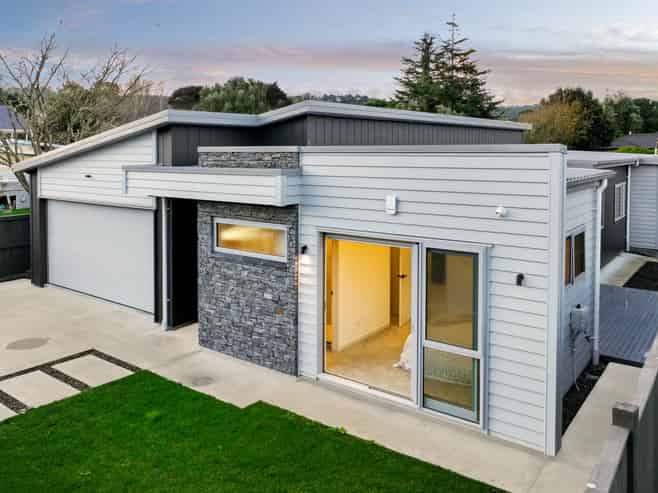 15A Elliot street, Riverhead