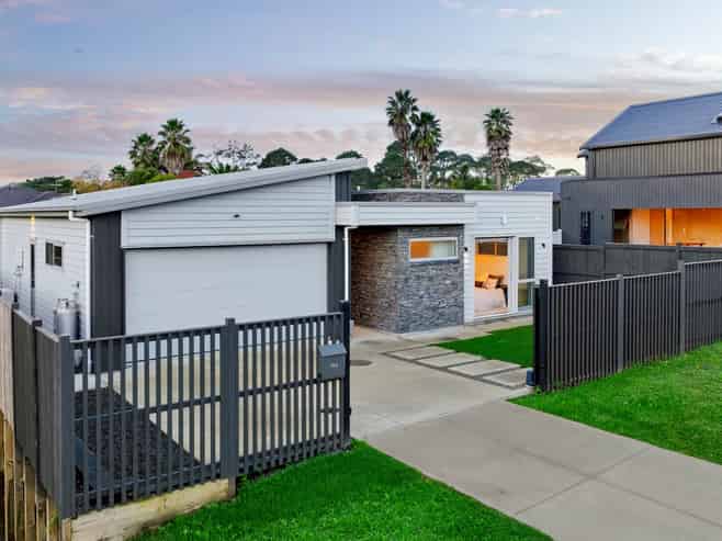 15A Elliot street, Riverhead