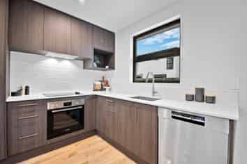 3/66 Burke Street, Addington