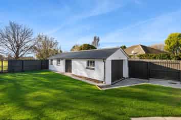 49 Torquay Place, Bryndwr