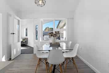 49 Torquay Place, Bryndwr