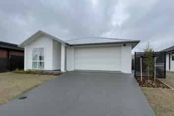 9 Glenbervie Drive, Glenbervie