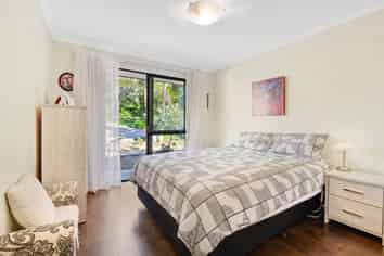434 Whangaparaoa Road, Stanmore Bay