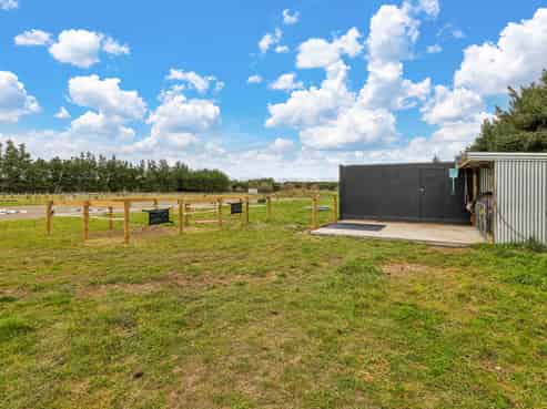 811 Woodstock Road, View Hill