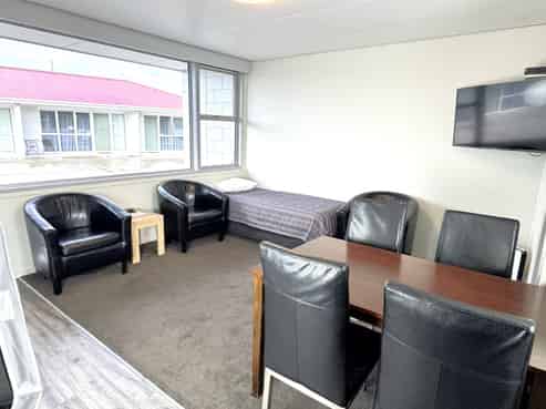 Classic Kiwi Motel Lease Opportunity in Gore