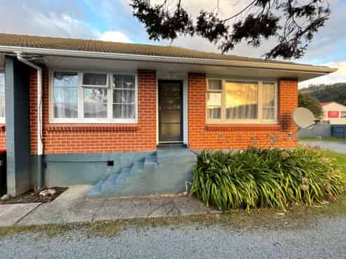 4/35 Dunns Street, Silverstream