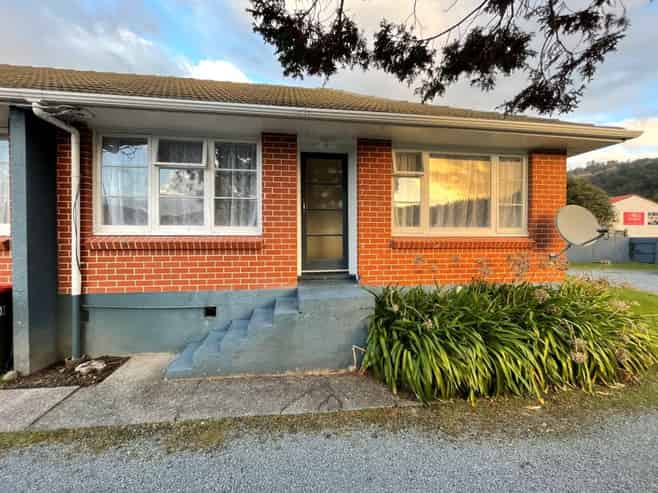 4/35 Dunns Street, Silverstream