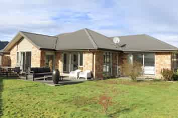 9 Wicken Place, Reefton