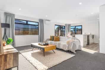 32 Pahiki Crescent, LEVIN